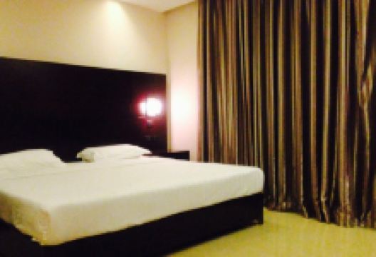 Noble House美食图片