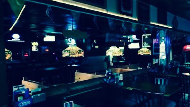 Salty Dawg Pub & Deli