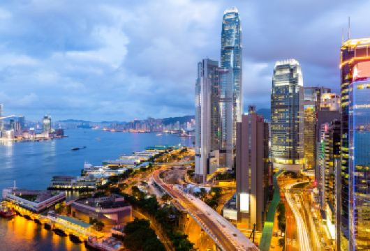 【香港一日独立包车游】司兼车导上门接送+太平山顶+维多利亚港【网红打卡景点+上门接送+出发时间自由安排+司兼车导+行程可随意更改，希望您有一次愉快的旅游体验！】