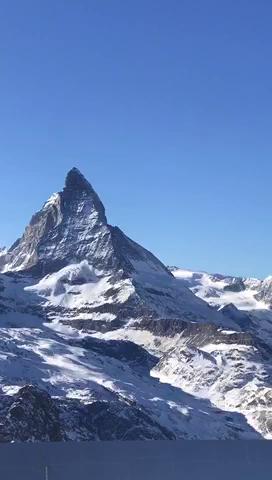 瑞士马特宏峰，金三角巧克力的立体标志