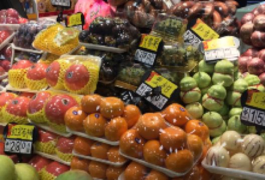 蔬菜水果超市购物图片