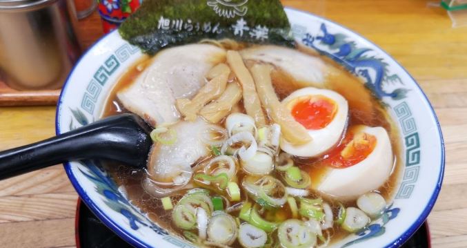 Asahikawa Ramen Aoba餐厅图片