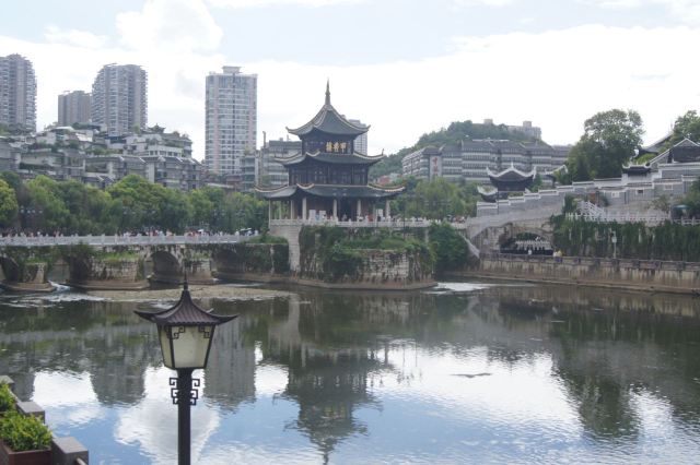 甲秀广场旅行图片 2