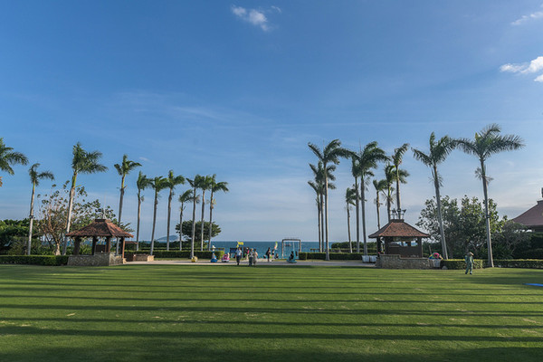 海南亚龙湾：三亚最美海滩区，冬季避寒的好去处