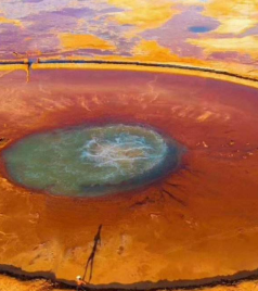 艾肯县游记图文-大自然的眼睛，青海艾肯泉“恶魔之眼”，通往异世界的大门