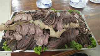 天上龙肉没法给，但地上驴肉可以有！滦平3939家的驴肉香到你了吗