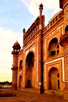 萨夫达尔疆陵墓-新德里