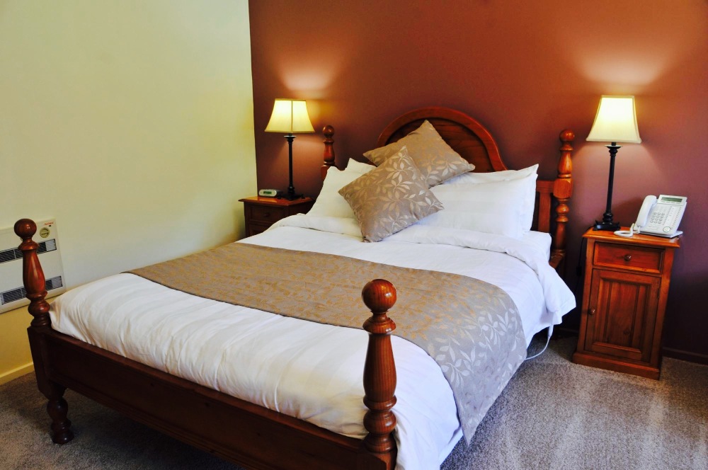 Black Spur Inn - Restaurant