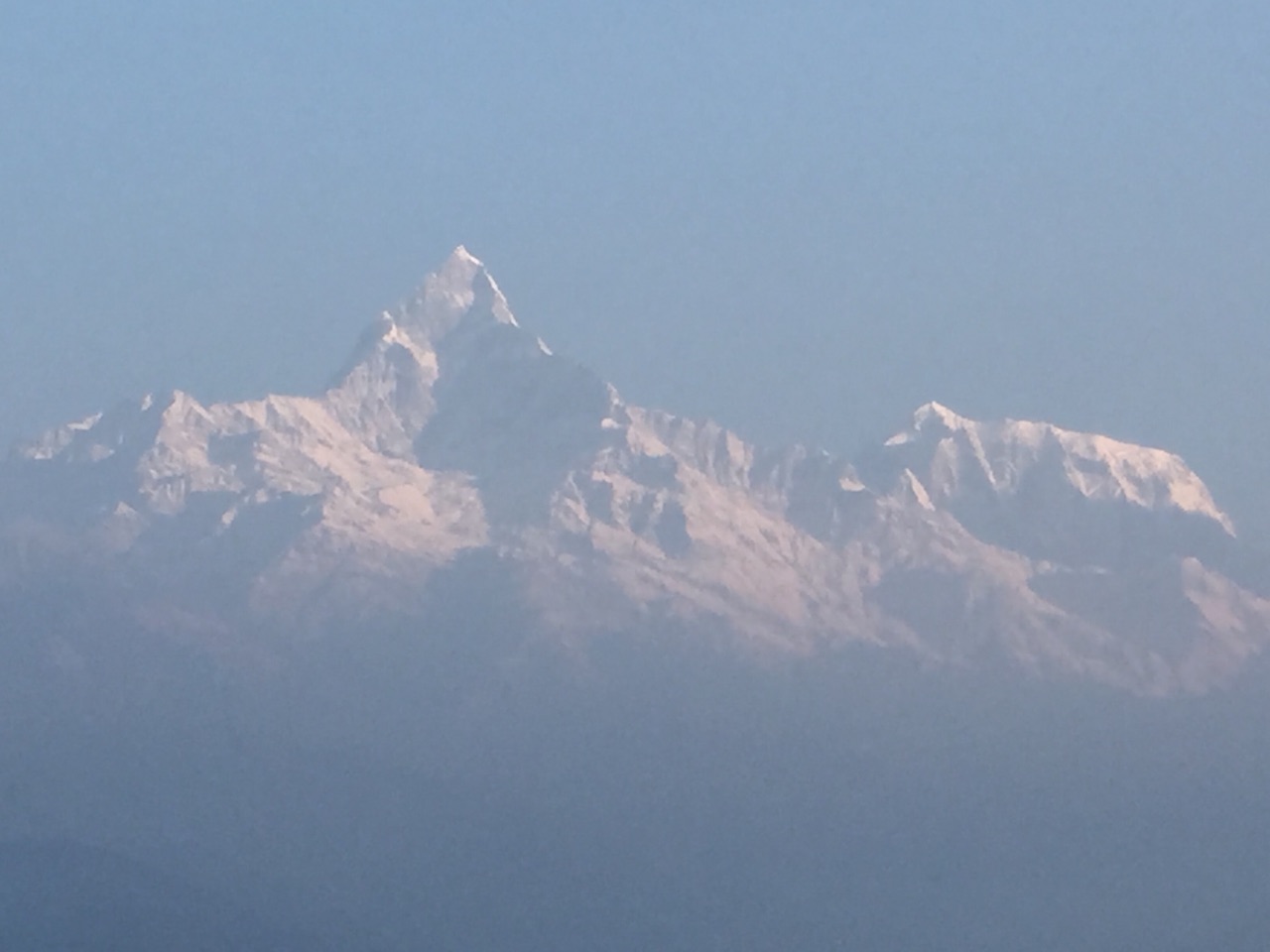 博卡拉萨朗科山顶上看喜马拉雅山脉，安娜普而那群峰，以及最经典