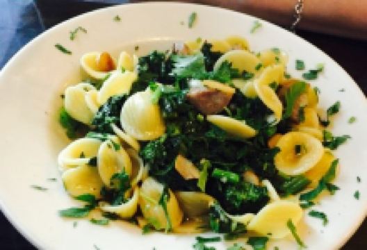 Mona Lisa Pizza美食图片