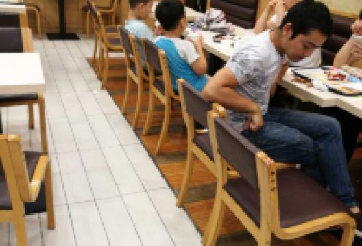 华莱士·全鸡汉堡(大冶中商店)美食图片