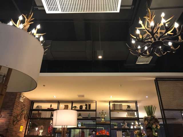 豪客嘉族火焰牛排(乐福天下店)