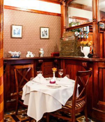 Hodgkinson's Hotel Restaurant餐厅图片