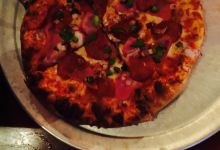 Steam Engine Pizza Pub美食图片