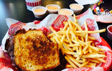 Freddie's Frozen Custard and Steakburgers餐厅图片