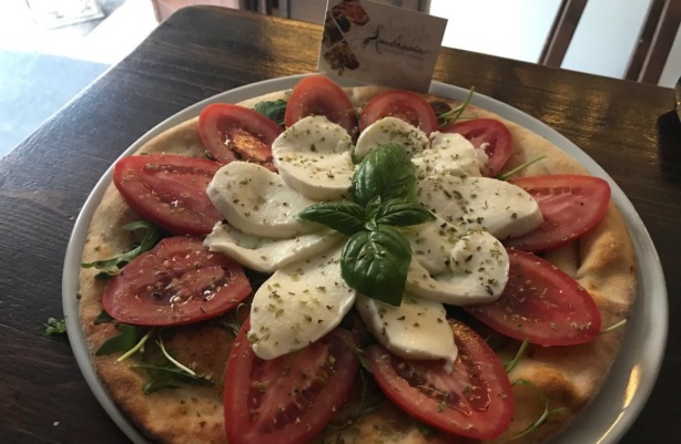 Ambrosia Ristorante Pizzeria餐厅图片