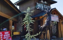 Twin Peaks Maplewood餐厅图片