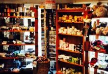 Kingston Corner Cafe Bar购物图片