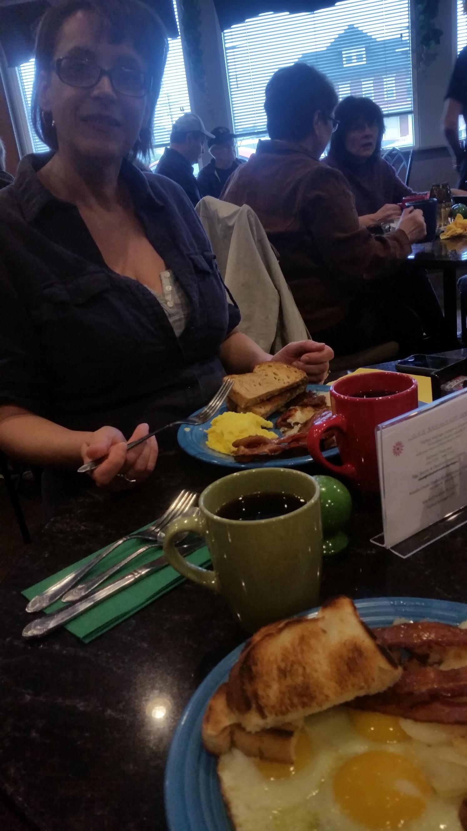 Lisa's Cafe餐厅图片