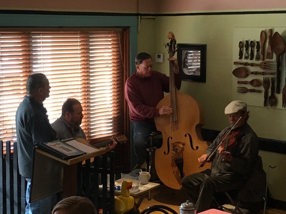 Bonnie Lu's Country Cafe餐厅图片