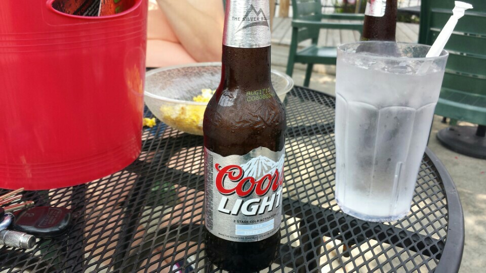 Reno's East Sports Bar餐厅图片