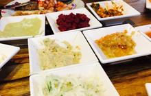 Restaurant Golden Goose餐厅图片
