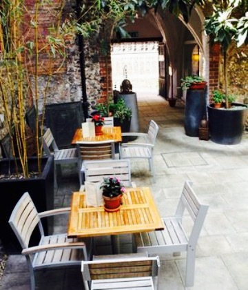 The Dining Rooms at Cinema City餐厅图片