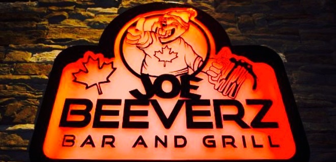 Joe Beeverz Bar & Grill餐厅图片