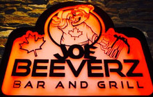 Joe Beeverz Bar & Grill餐厅图片