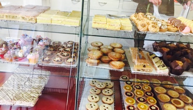 Moons bakery
