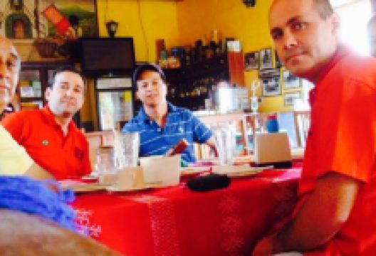 Los Corredores美食图片