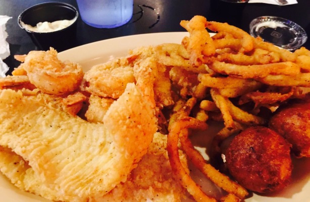 Red Pirate Family Grill & Oyster Bar餐厅图片