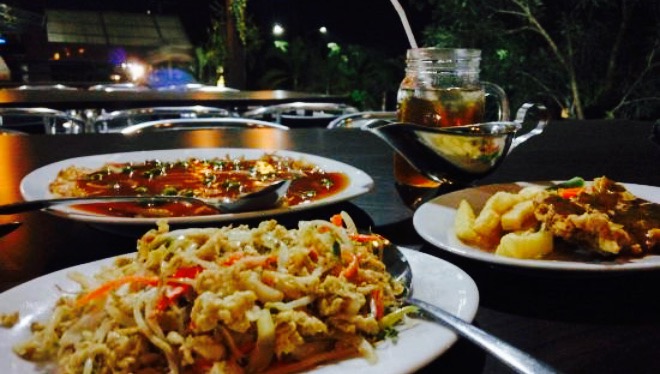 D'Beranda Resto & Cafe