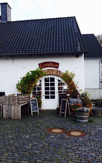 Rosgen, Ute Bistro Landlust