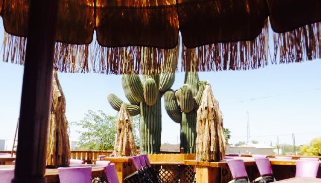 Hitching Post Saloon餐厅图片