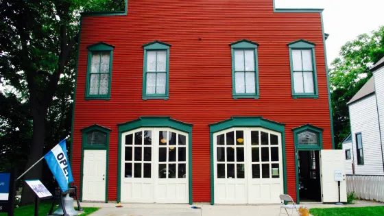 Lakeshore Museum Center