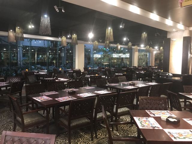 Guangzhou Changlong Hotel Bai Hu Buffet Restaurant