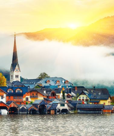 10D9N • Austria + Czech Republic + Croatia + Vienna + Prague + Cesky Krumlov + Salzburg + Gosau + Hallstatt + Wander through three countries in Central Europe, Immersed in the memories of royal elegance 