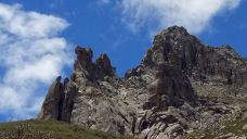 扎尕尔措-阿坝县-YoYo_1G6G1K4N