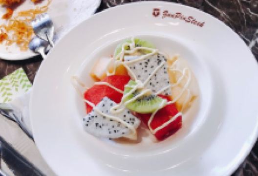 尊品牛排(象南天虹店)美食图片