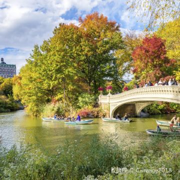 美国纽约+尼亚加拉瀑布+多伦多+蒙特利尔+魁北克城8日7晚跟团游