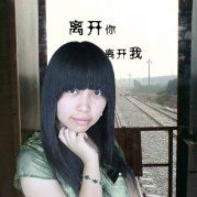 喜欢蓝天的小猫