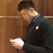 噼里啪啦碰啾啾