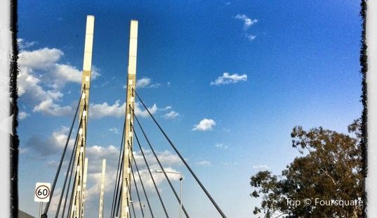 Eleanor Schonell Bridge