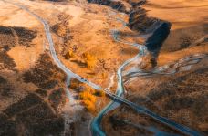 城堡山-Castle Hill-YoYo_6J6I6E2P