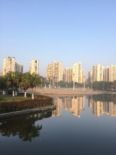 龟湖公园-石狮-YoYo_6X4O3X2X