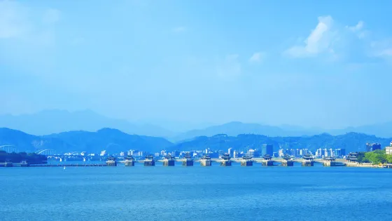 韓江