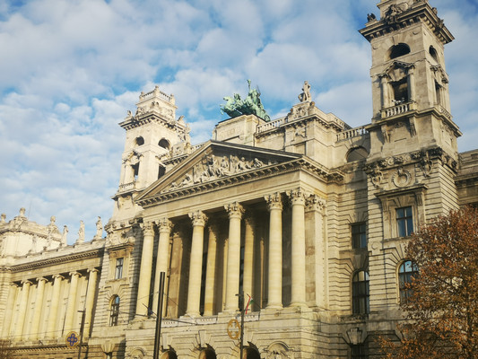 布达佩斯的“十全九美”