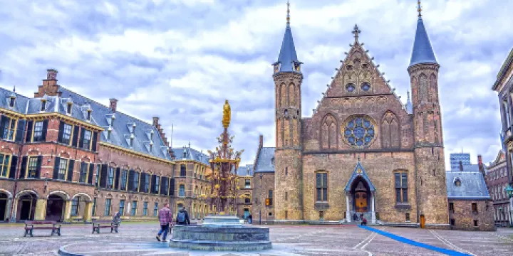 國會大廈與騎士樓