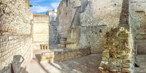 康士坦丁古浴場